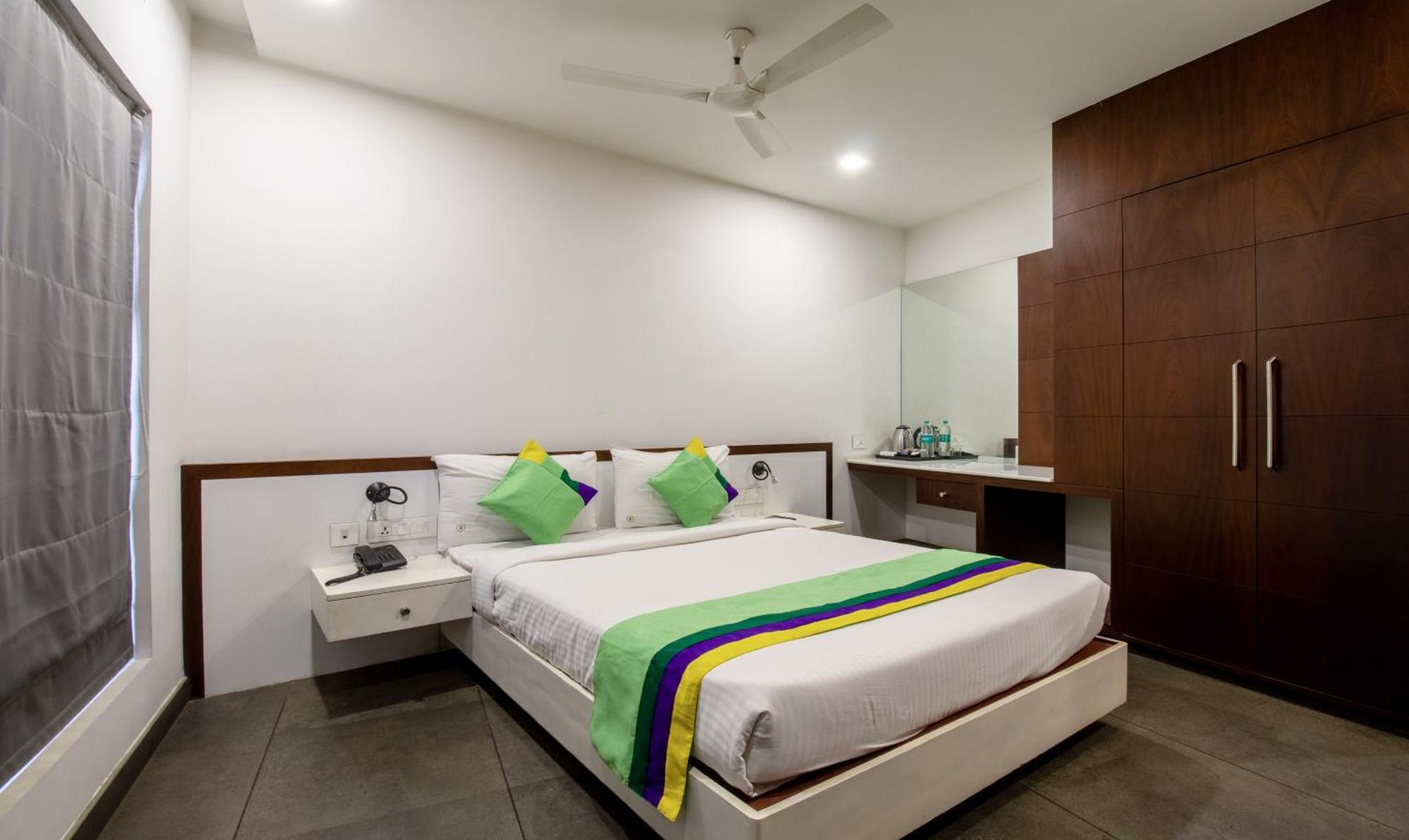 Hotel Treebo Brahma, Wayanad Sultan Bathery Exterior foto